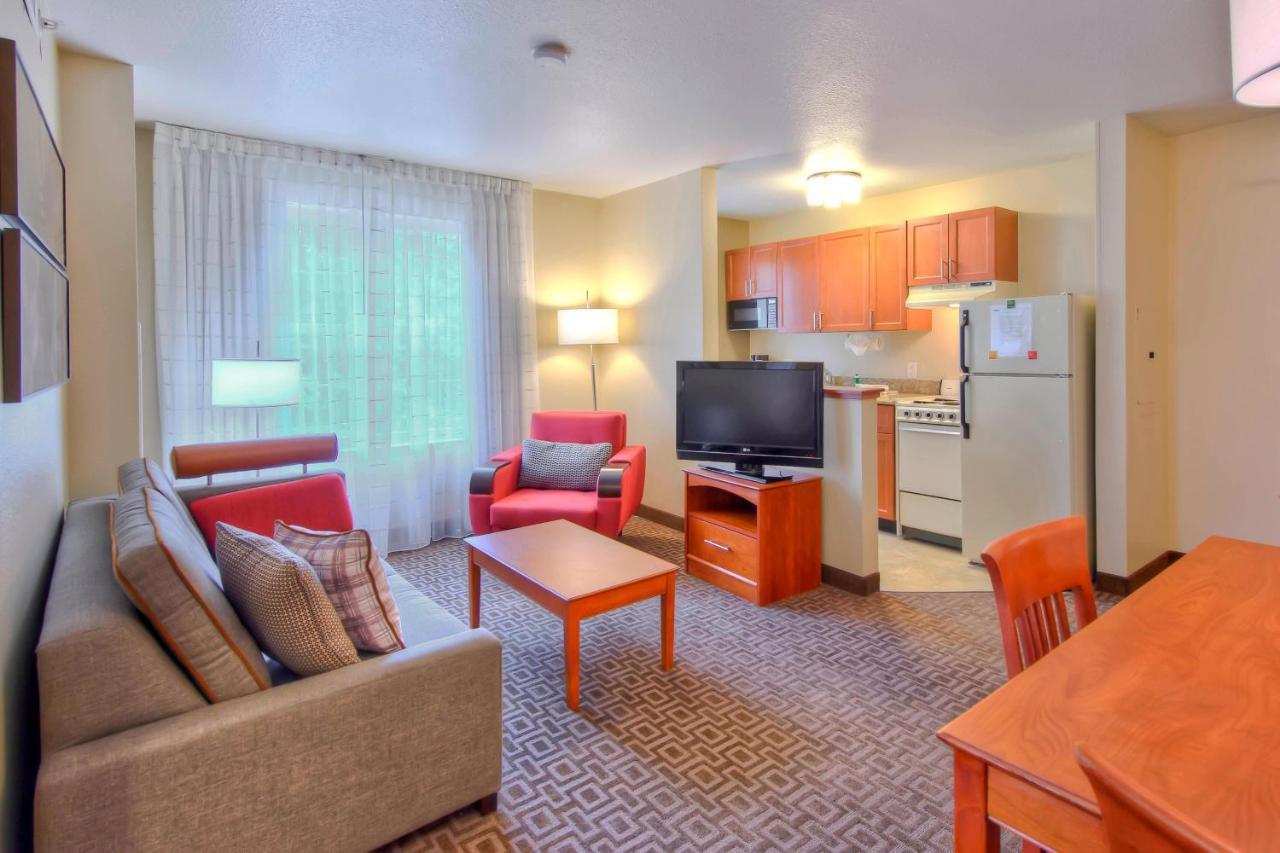 Towneplace Suites Raleigh Cary/Weston Parkway Esterno foto