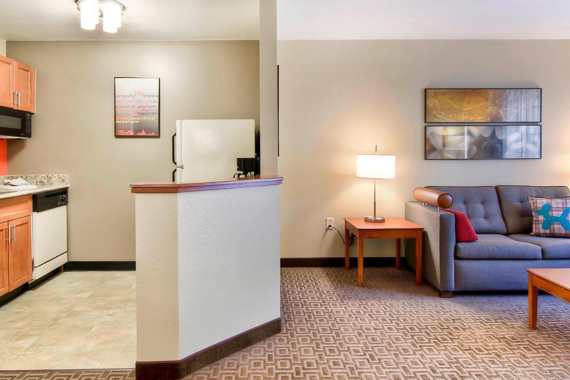 Towneplace Suites Raleigh Cary/Weston Parkway Esterno foto