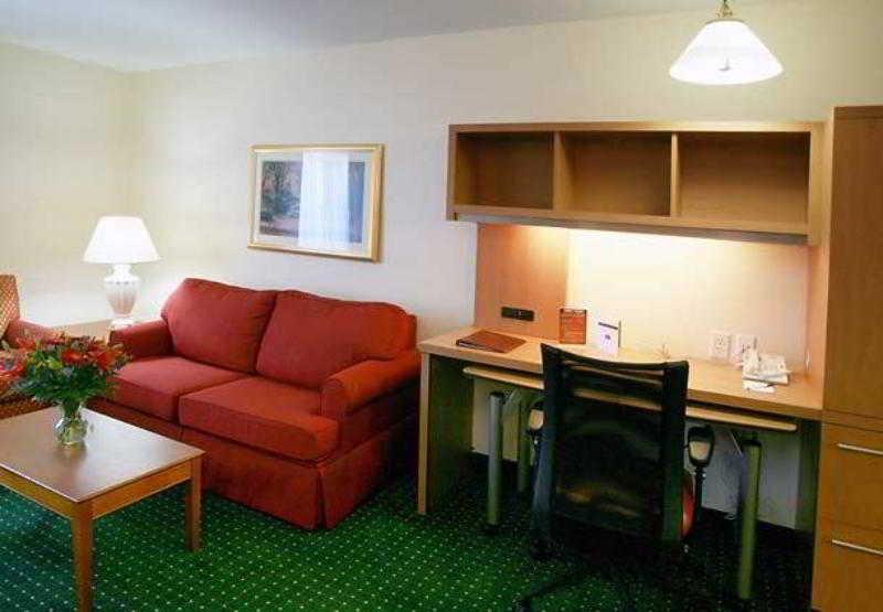 Towneplace Suites Raleigh Cary/Weston Parkway Camera foto